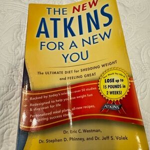 Book: The NEW Atkins For A New You, copyright 2010, used